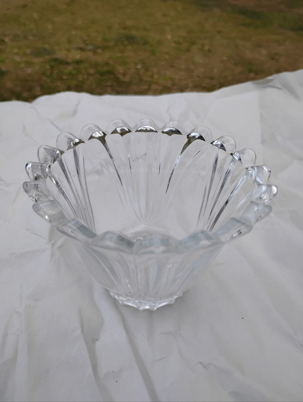 KIG Indonesia Scalloped Small Candy Nut Dish BOWL Clear Glass 4" x 3"